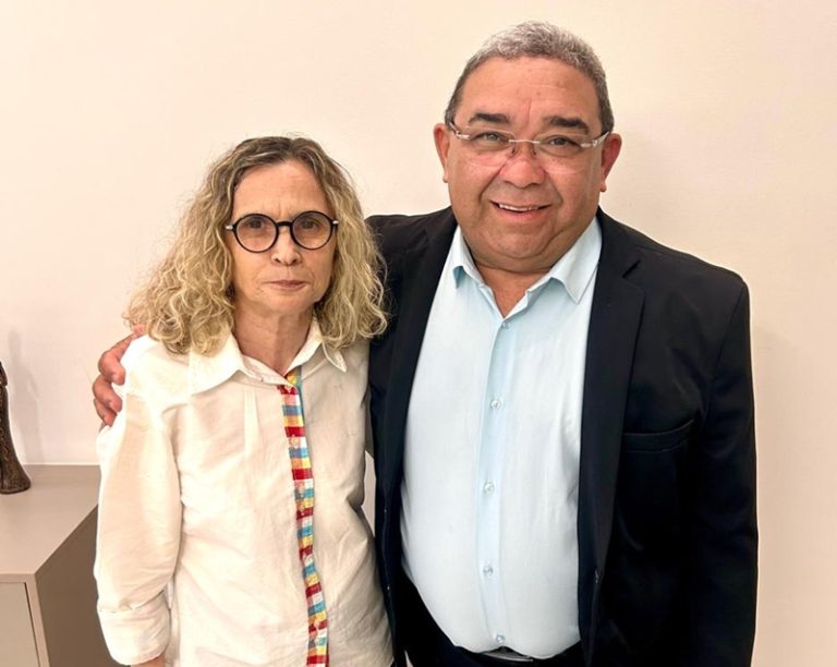 Nal Fernandes propõe comenda para Nana Rodrigues em Guarabira