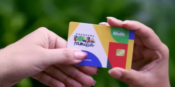 bolsa-familia-e-relancado-com-novas-regras-1677780019683_615x300.png